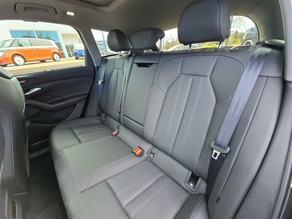 Used 2025 Audi Q6 e-tron Premium Plus w/ Premium Plus image 23