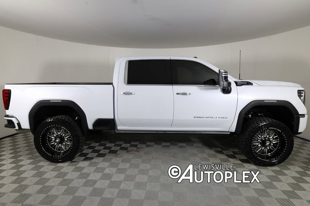 Used 2026 GMC Sierra 2500 Denali Ultimate image 4