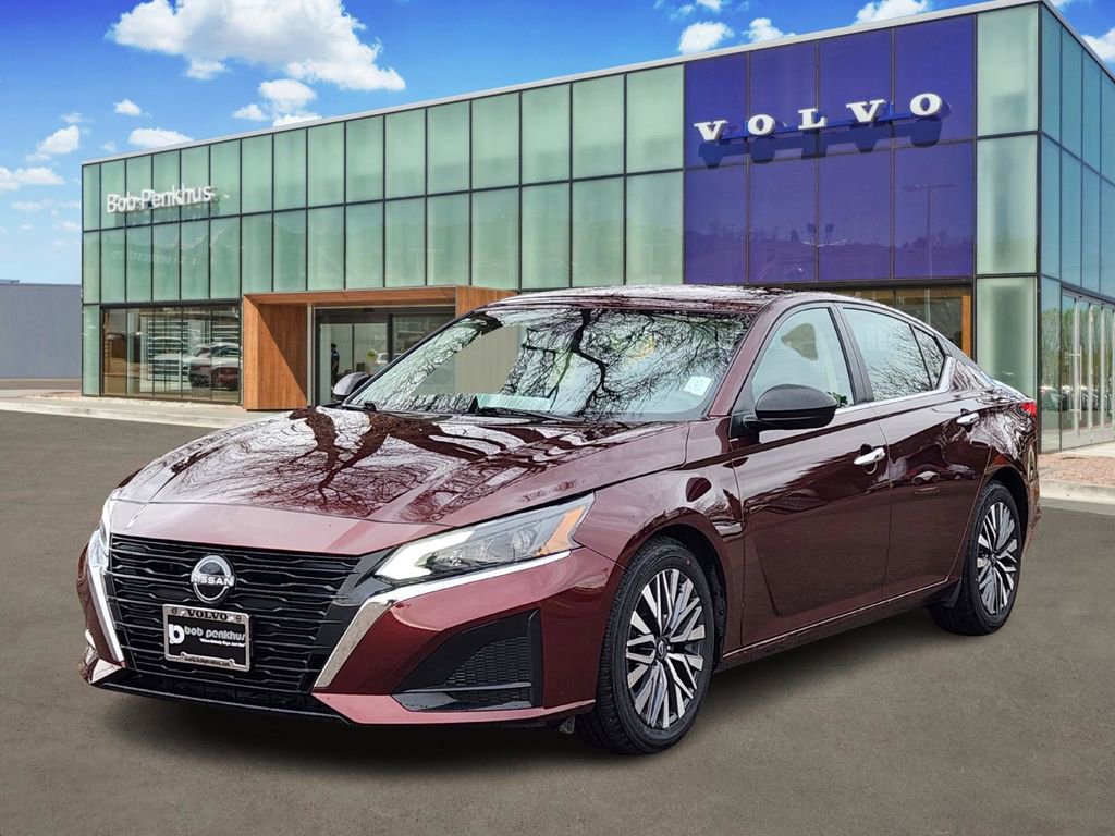 Used 2024 Nissan Altima 2.5 SV image 22