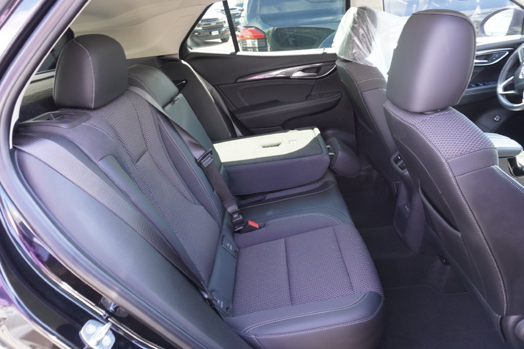 Used 2023 Buick Envision Preferred w/ Sport Touring Package AWD/4WD image 7