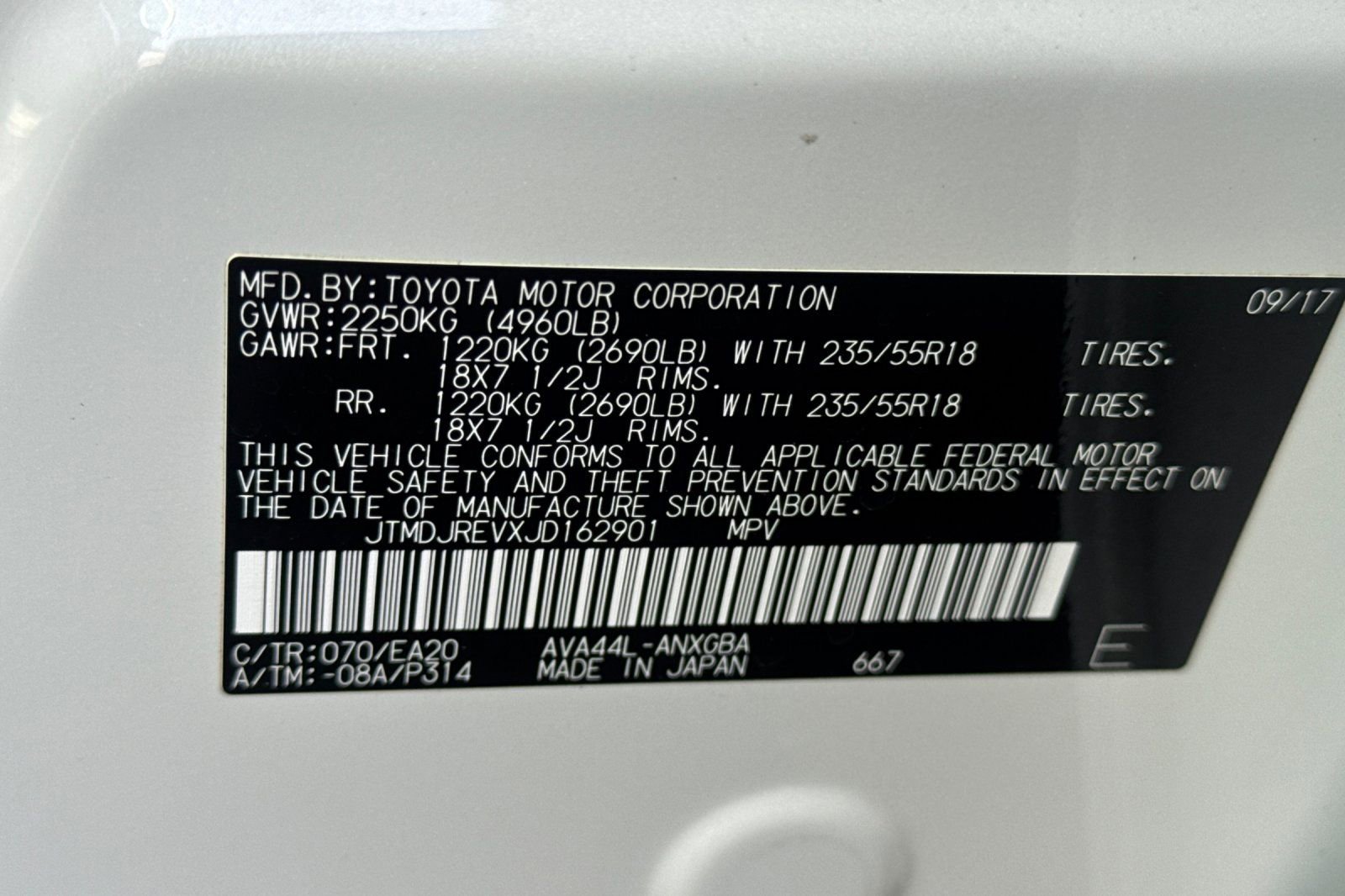 Certified 2018 Toyota RAV4 Limited w/ Advanced Technology Package image 31