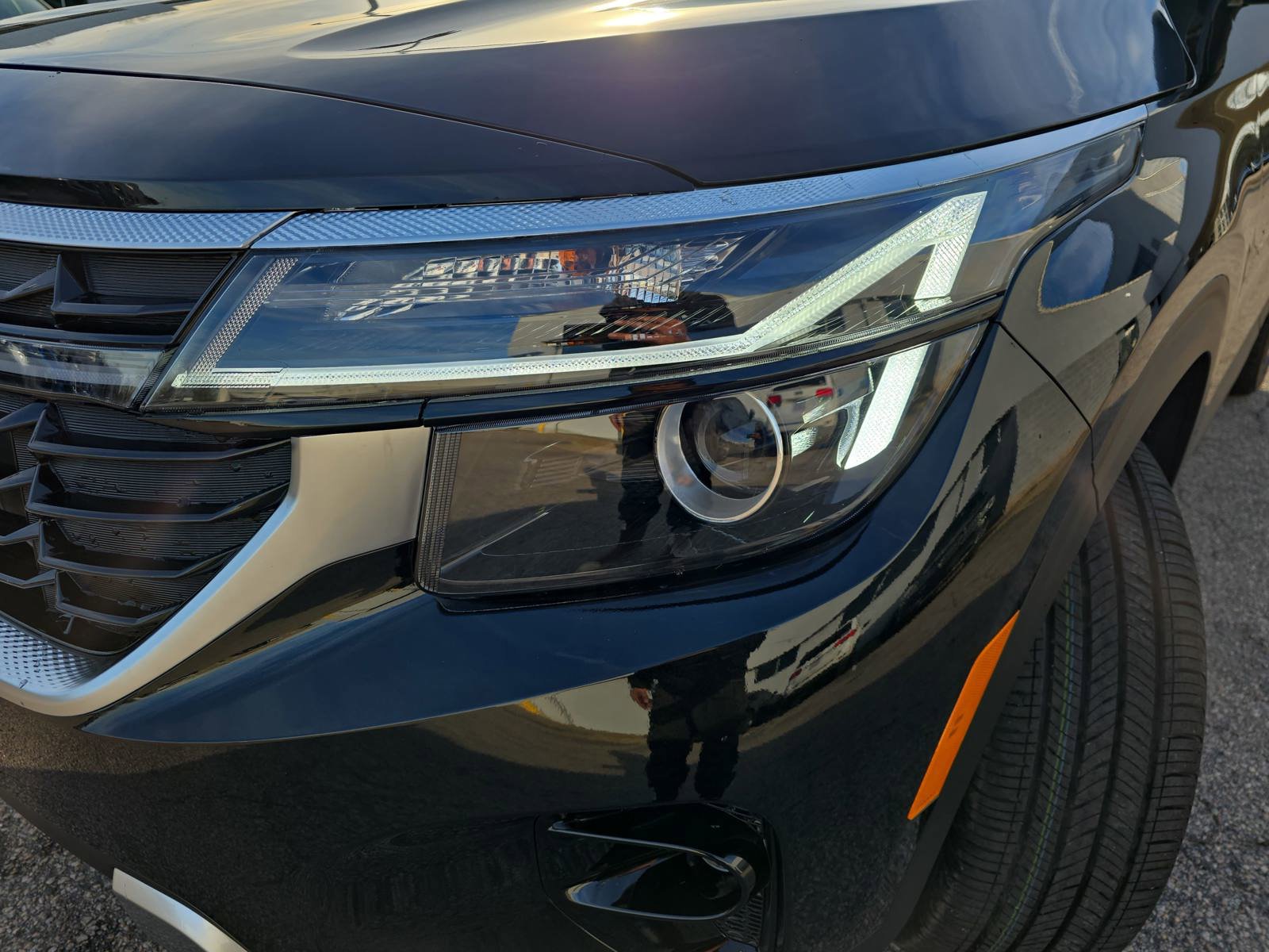 New 2026 Kia Seltos S FWD image 33