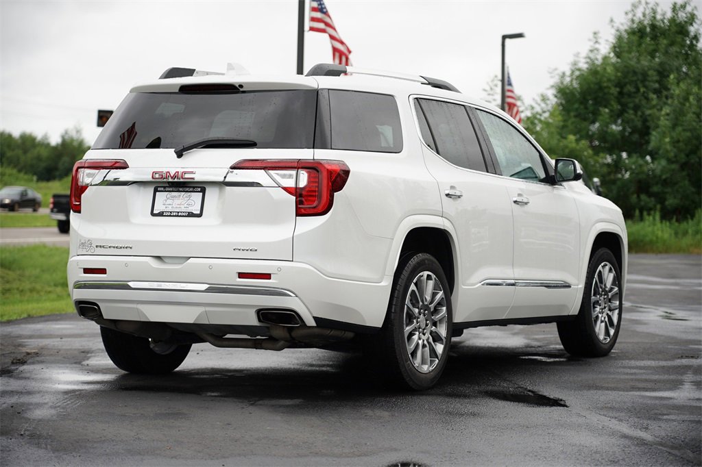 Used 2023 GMC Acadia Denali w/ Denali Ultimate Package image 3