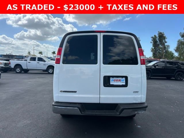 Used 2022 Chevrolet Express 2500 w/ Driver Convenience Package image 5