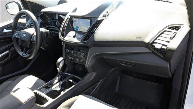 Used 2019 Ford Escape SE image 26