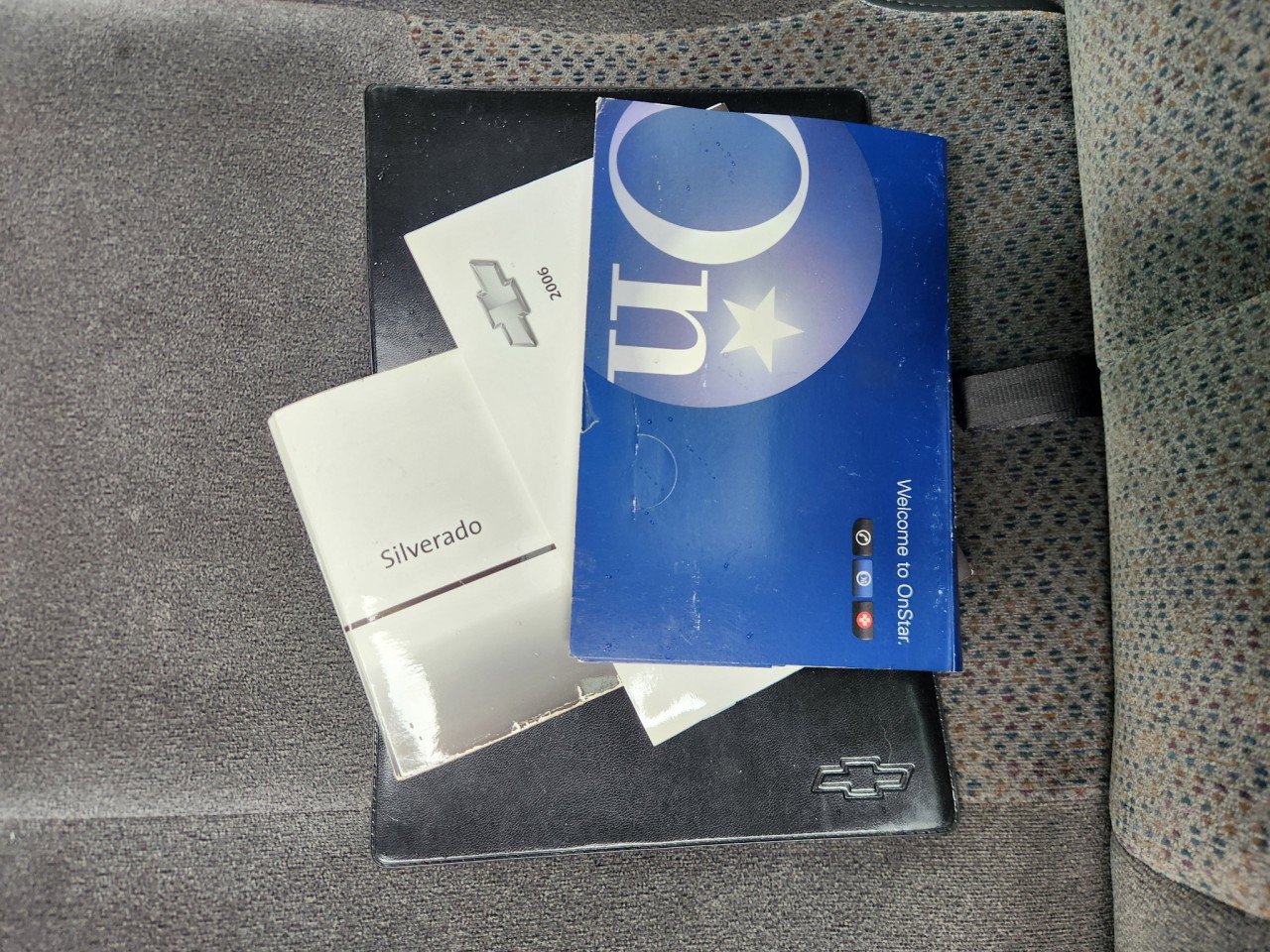 Used 2006 Chevrolet Silverado 1500 LT w/ Onstar Plus Package RWD image 22