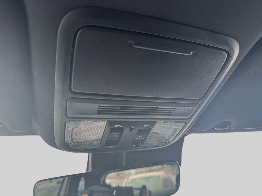 Used 2024 Honda Passport EX-L image 30
