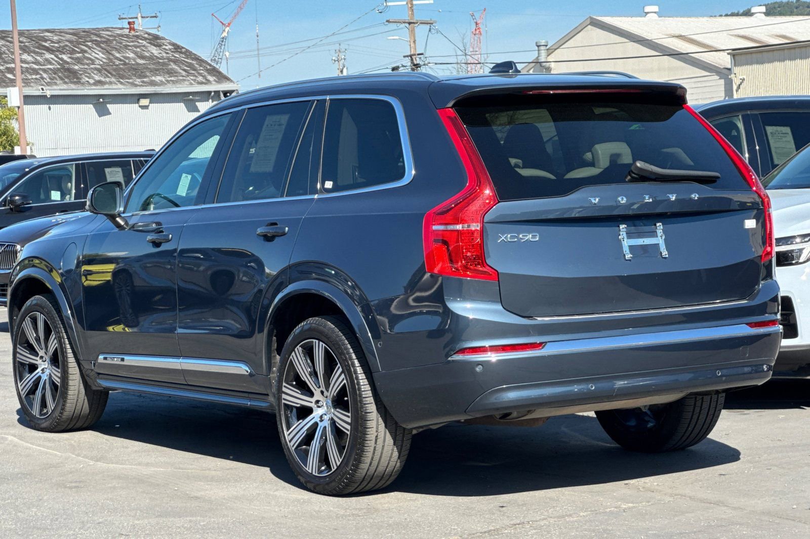 Certified 2024 Volvo XC90 T8 Plus w/ Protection Package Premier image 7