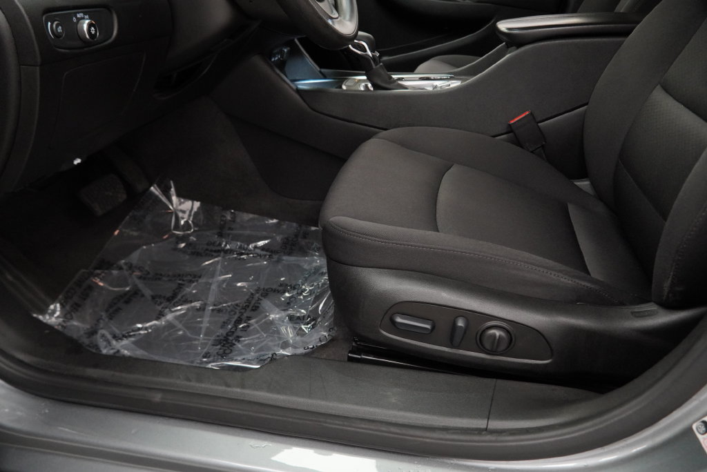 Certified 2024 Chevrolet Malibu LT FWD image 33