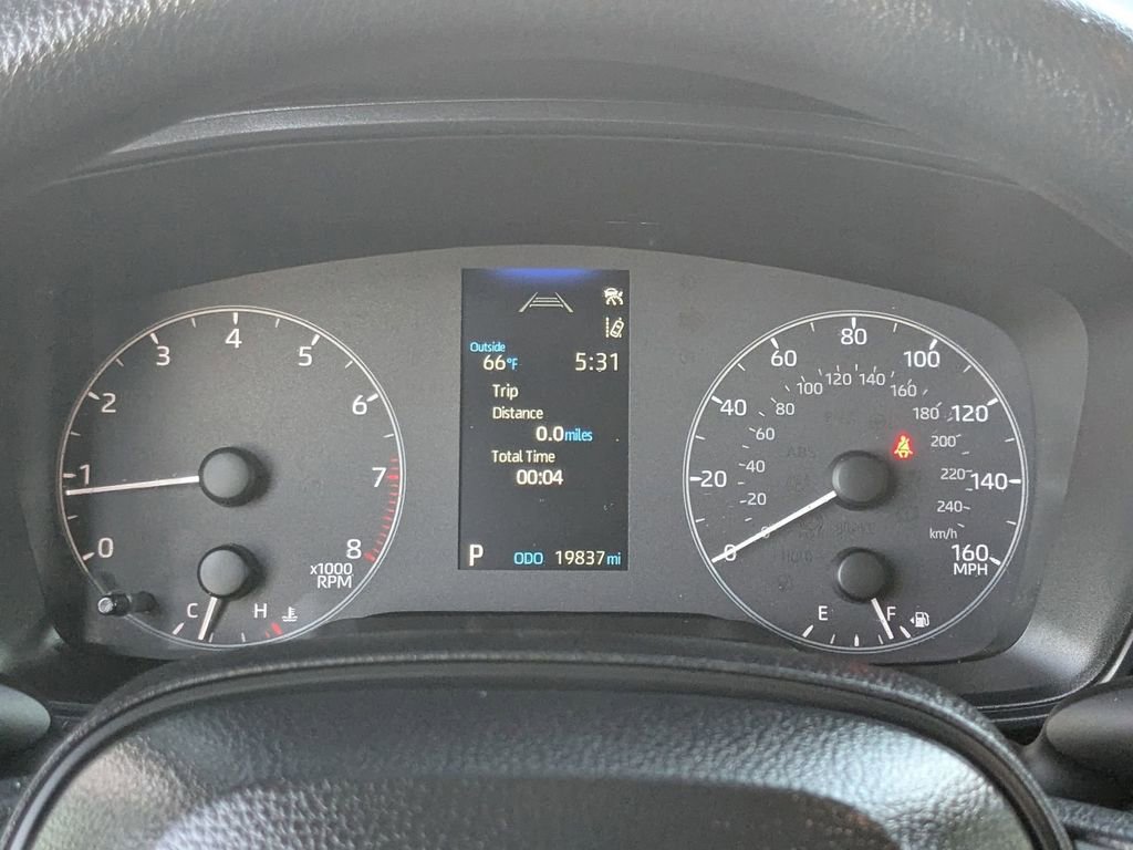 Used 2025 Toyota Corolla LE image 18