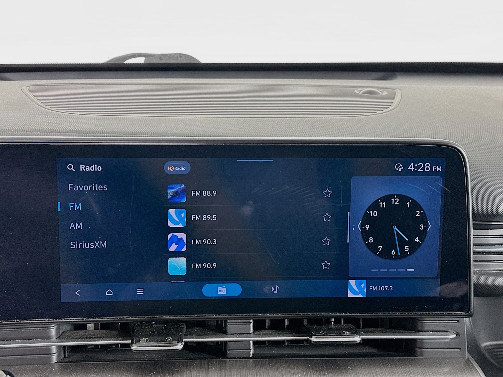 Used 2024 Hyundai Kona SEL FWD image 19