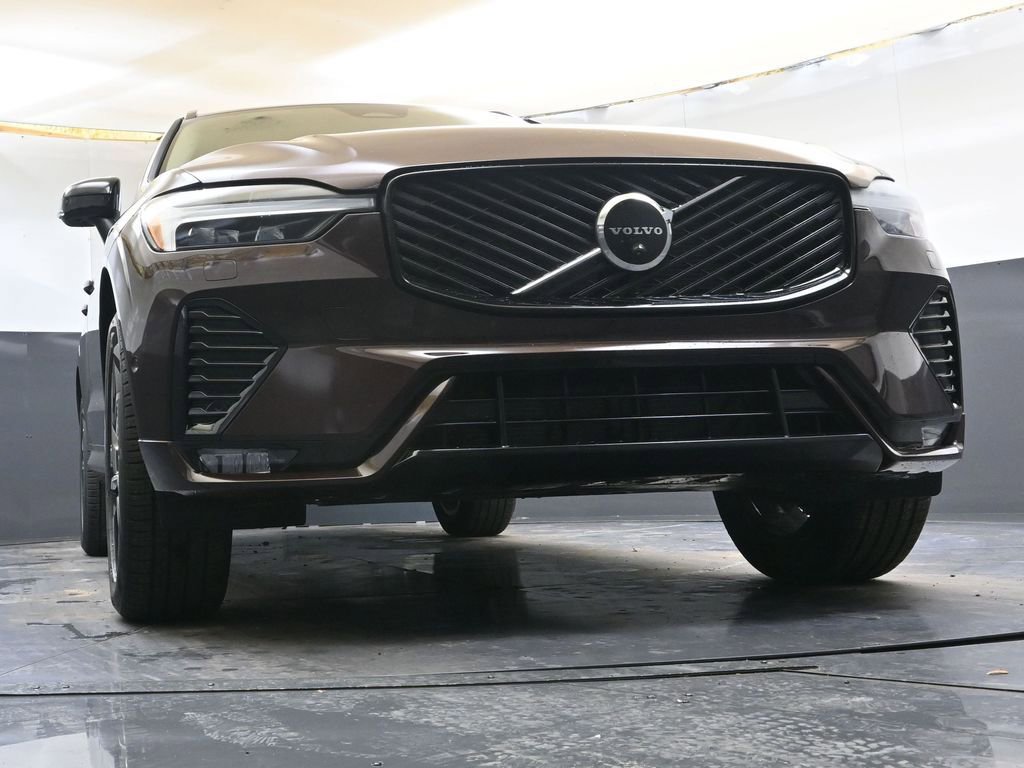 New 2026 Volvo XC60 B5 Plus w/ Protection Package Premier image 44