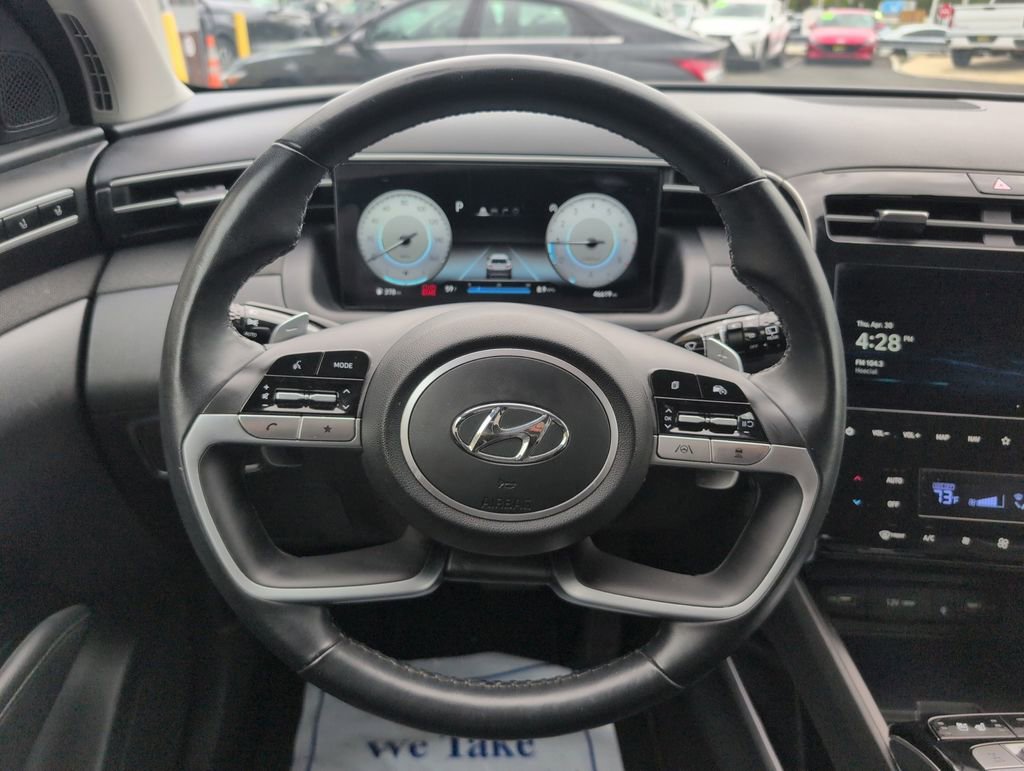 Certified 2023 Hyundai Tucson Limited AWD/4WD image 15