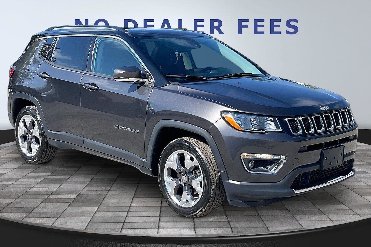 Used 2021 Jeep Compass Limited w/ Sun and Sound Group AWD/4WD image 3