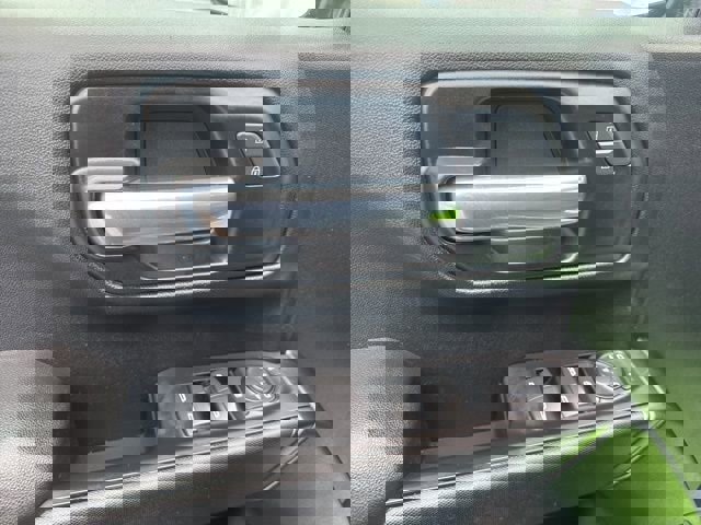 Used 2021 GMC Sierra 1500 4x4 Double Cab w/ Sierra Value Package image 10