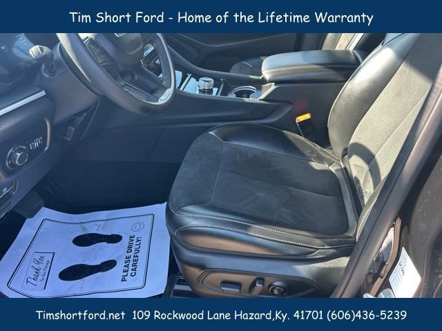 Used 2024 Jeep Grand Cherokee L Laredo image 9