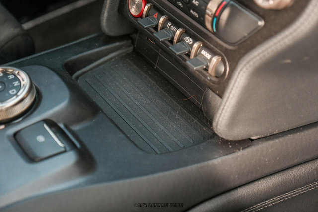 Used 2020 Ford Mustang Shelby GT500 w/ Carbon Fiber Track Pack image 63