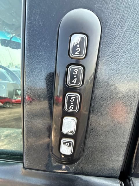 Used 2006 Mercury Mountaineer Premier AWD/4WD image 9