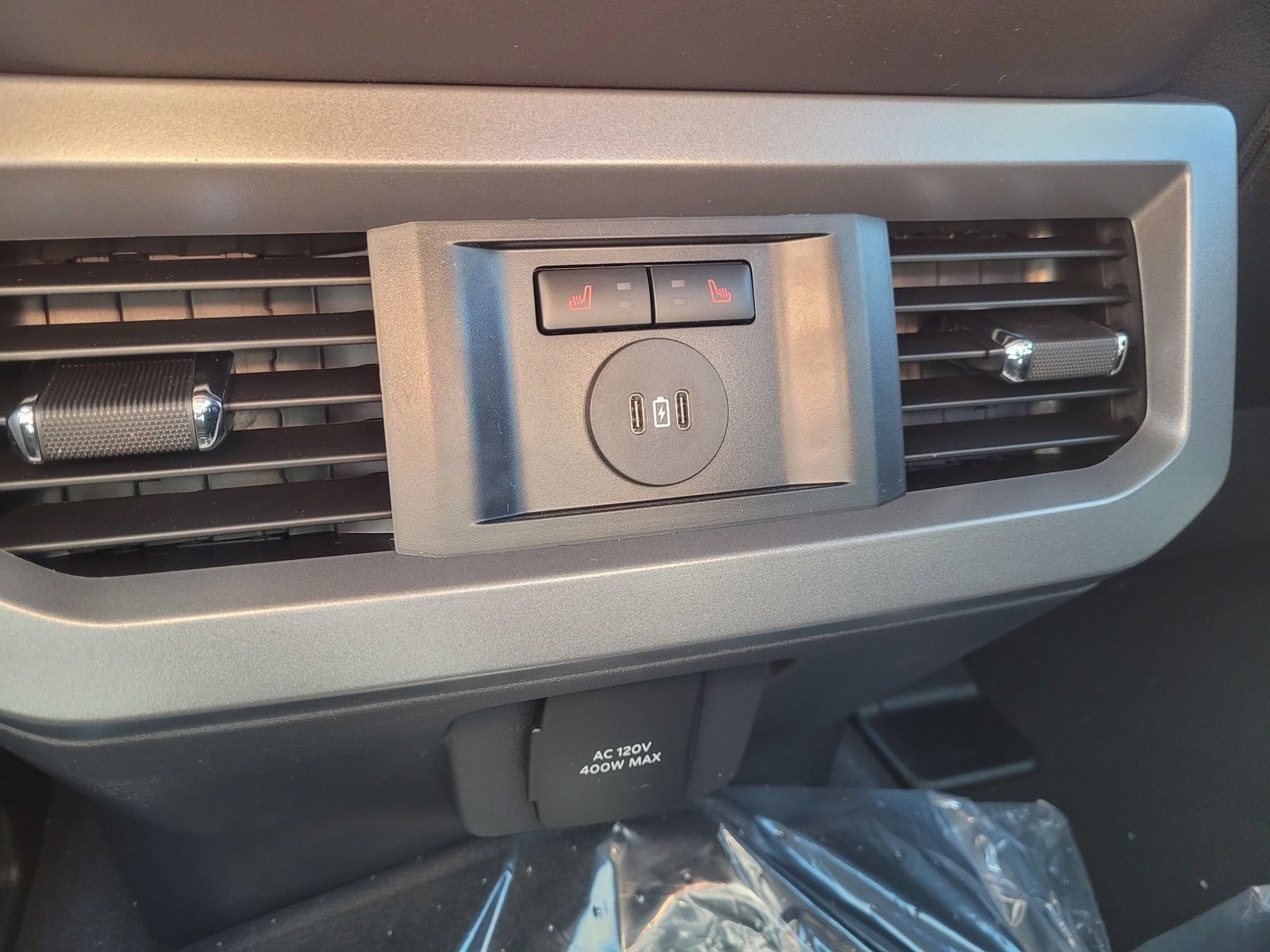 New 2026 Ford F250 4x4 Crew Cab Super Duty image 9