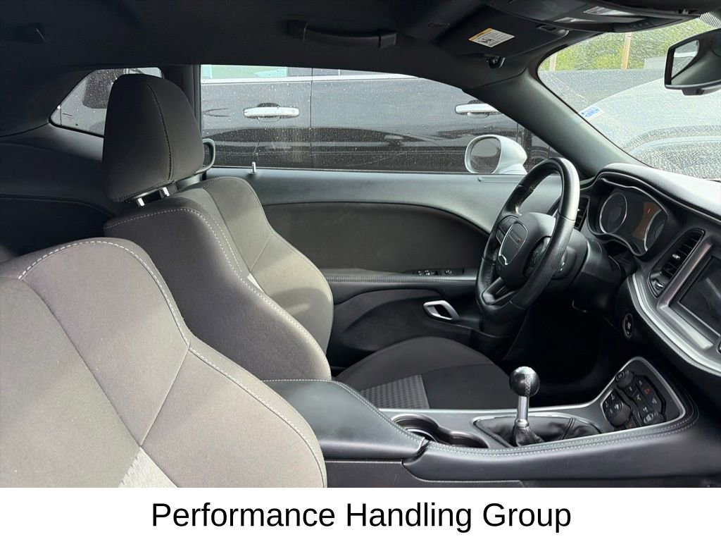 Used 2022 Dodge Challenger R/T w/ Performance Handling Group RWD image 11