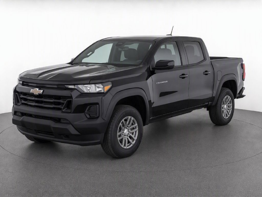 Used 2025 Chevrolet Colorado LT w/ Advanced Trailering Package RWD image 2