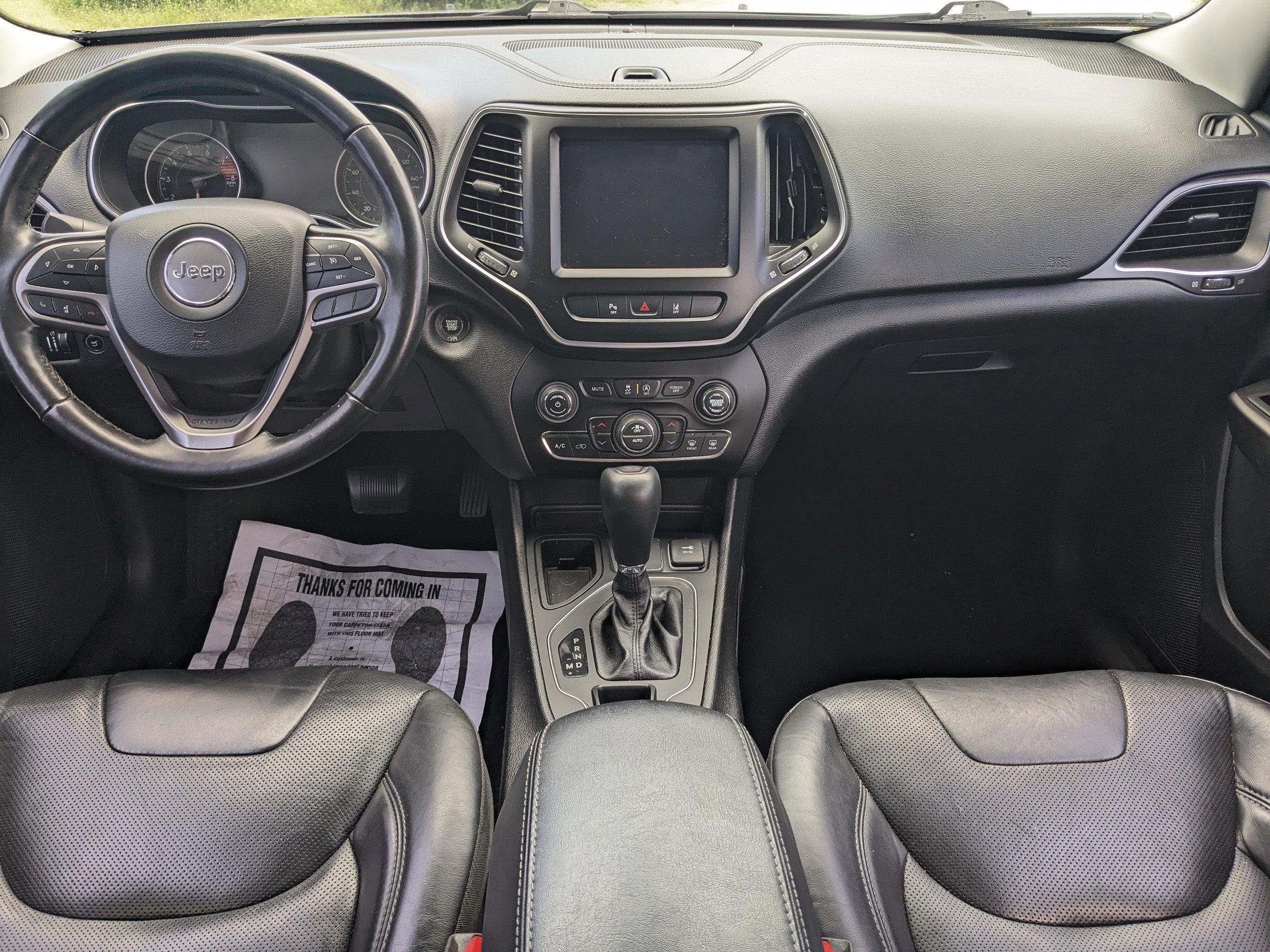 Used 2021 Jeep Cherokee Latitude Lux w/ Comfort/Convenience Group image 12