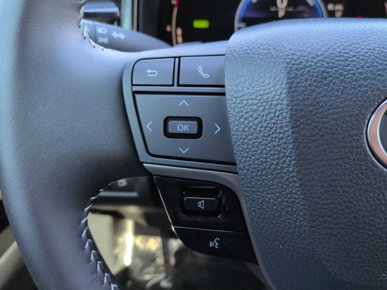 Certified 2026 Toyota Camry SE w/ Convenience Package FWD image 22