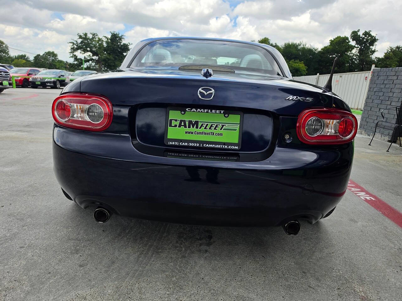 Used 2011 MAZDA MX-5 Miata Grand Touring w/ Premium Pkg RWD image 15