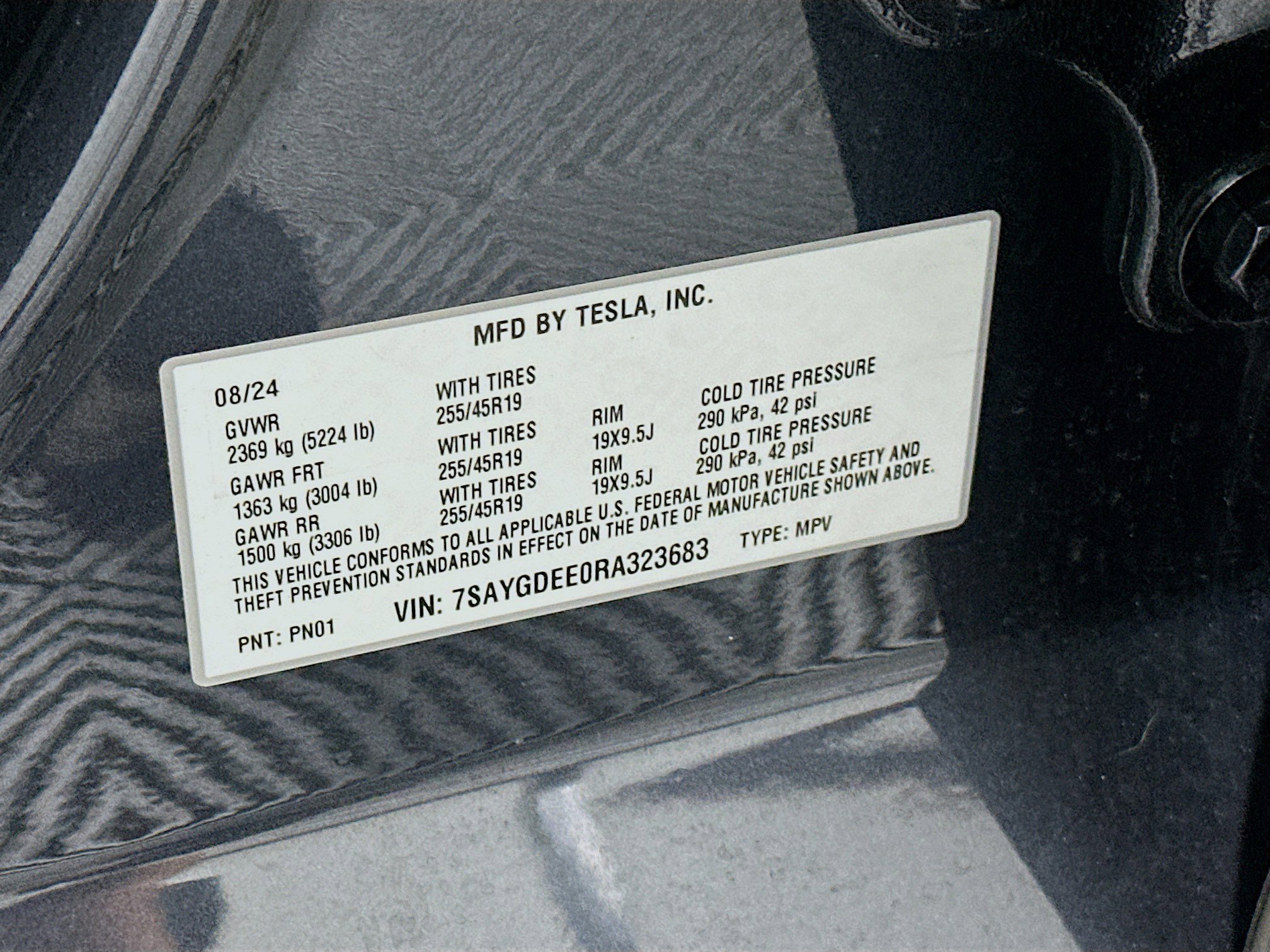 Used 2024 Tesla Model Y Long Range AWD/4WD image 12