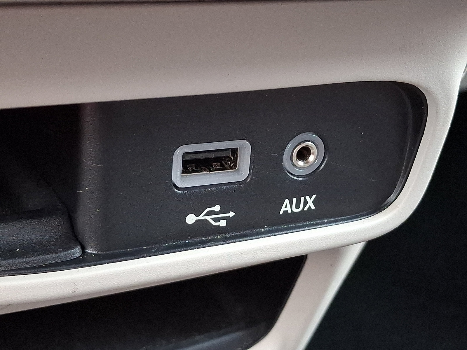 Certified 2020 Chrysler Pacifica Touring FWD image 24