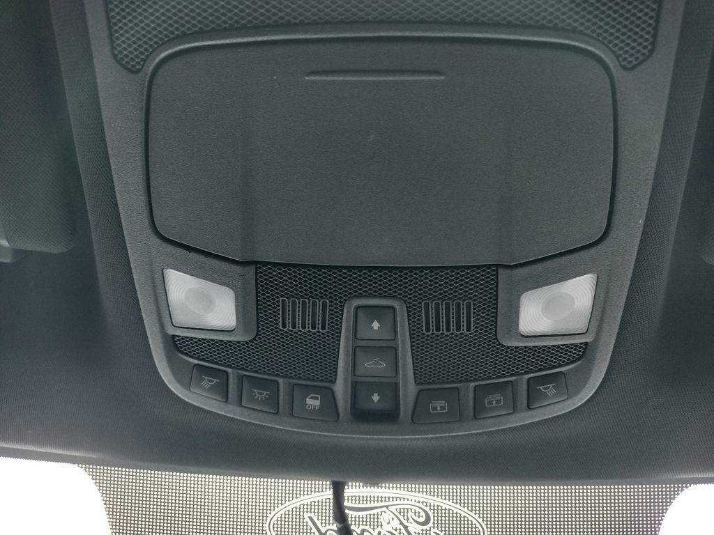 Used 2015 Ford F150 XLT w/ Equipment Group 302A Luxury image 31