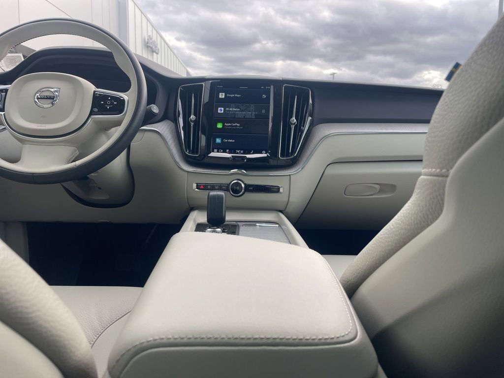 Certified 2023 Volvo XC60 B5 Plus w/ Climate Package image 23