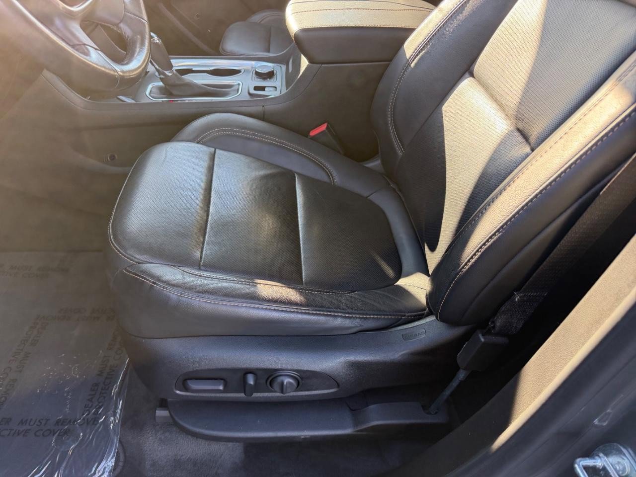 Used 2020 Chevrolet Traverse Premier image 24