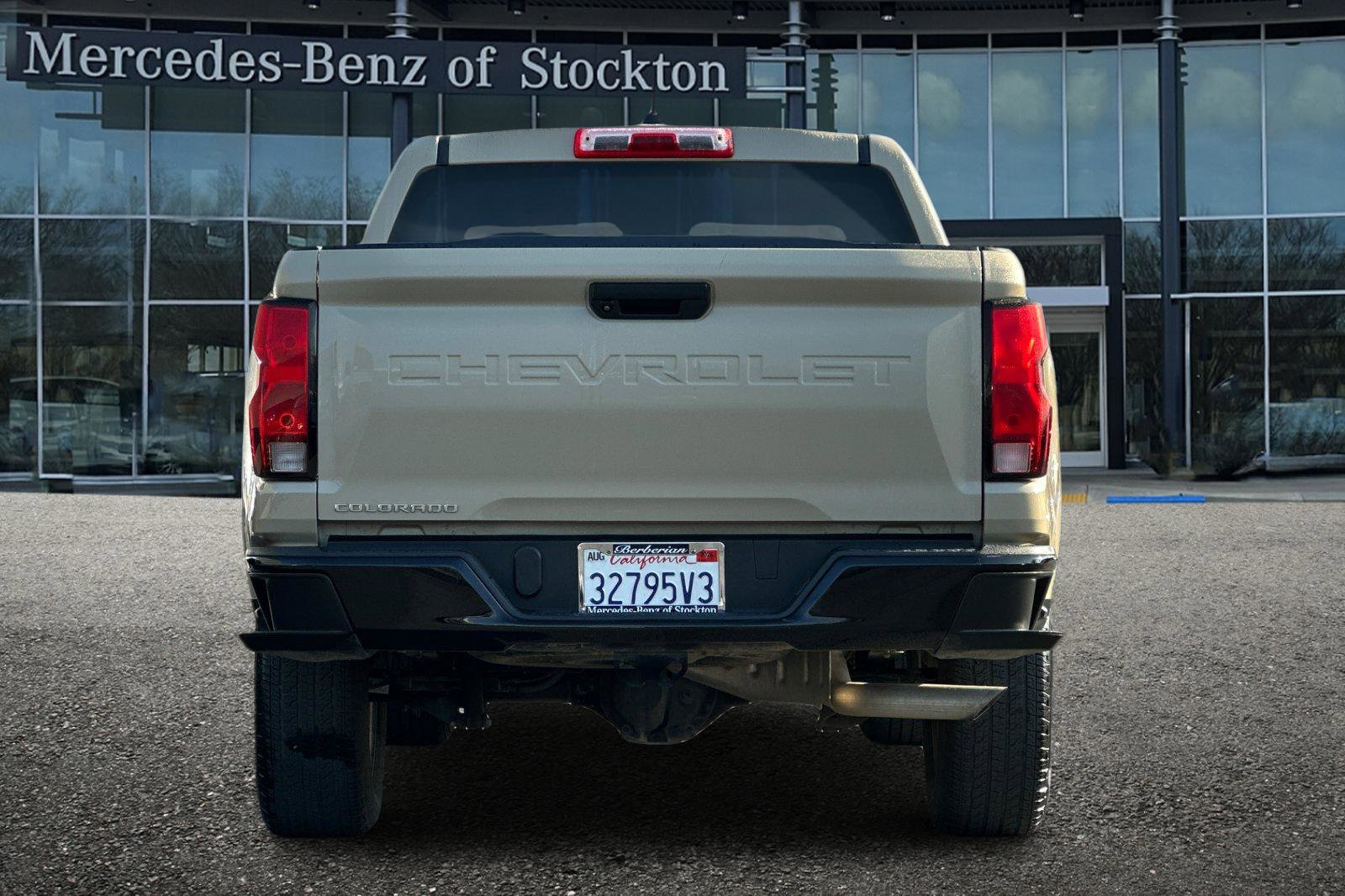 Used 2023 Chevrolet Colorado W/T image 5