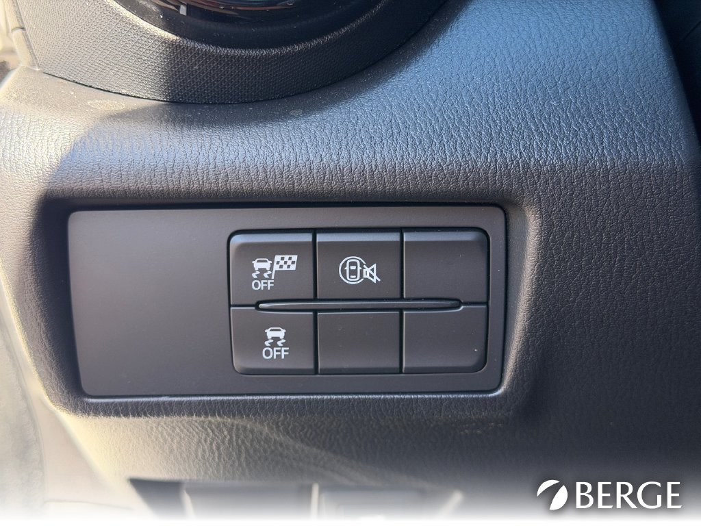 New 2026 MAZDA MX-5 Miata RF Club RWD image 24