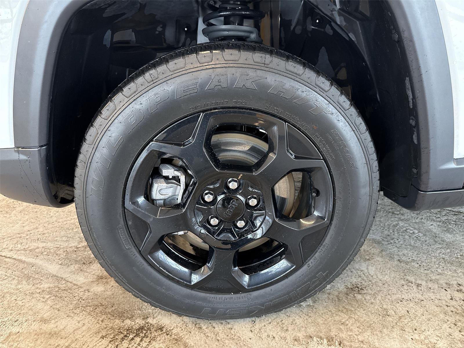 Used 2023 Jeep Compass Trailhawk w/ Sun and Sound Group image 19