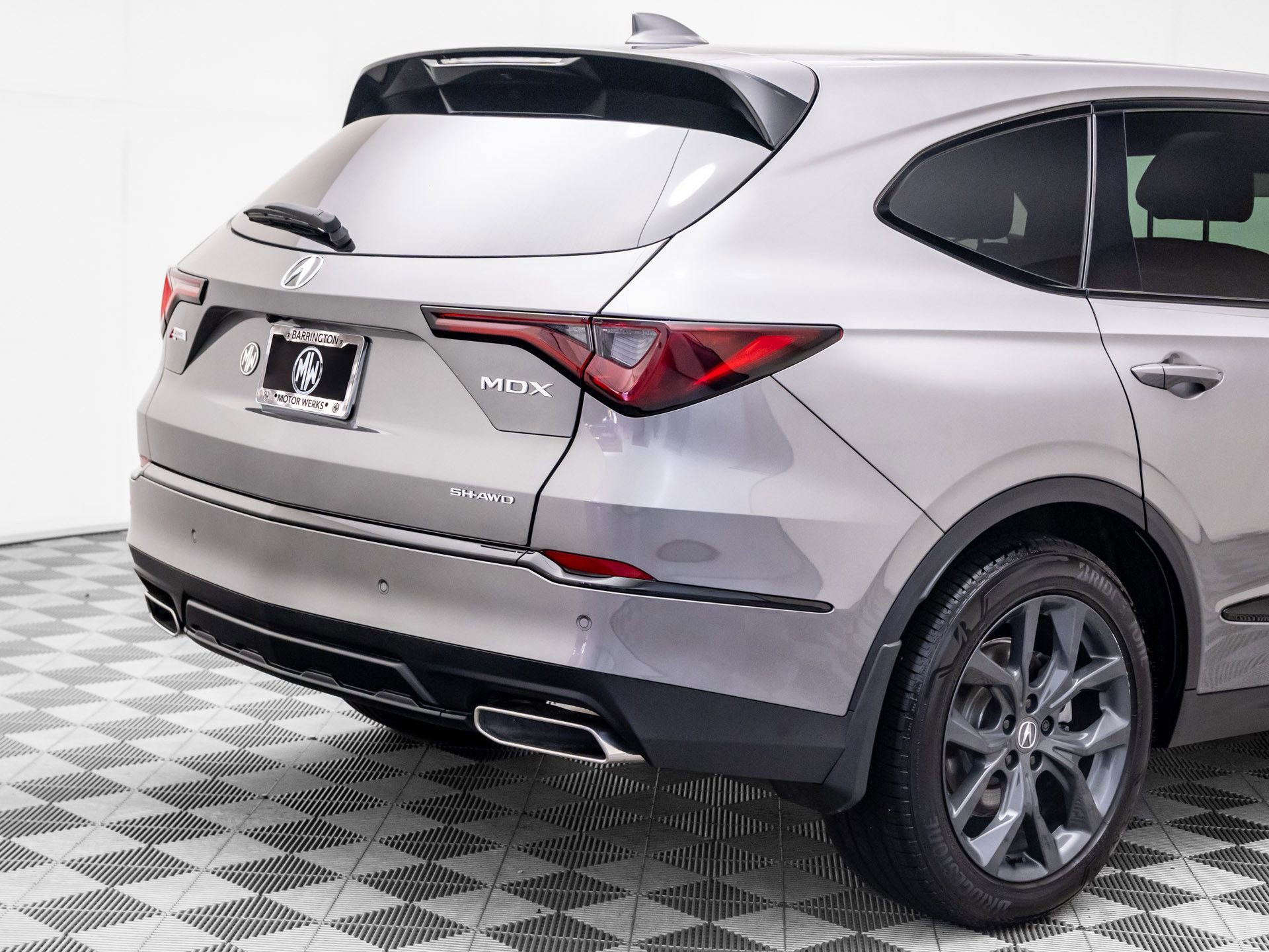 Used 2024 Acura MDX A-Spec image 36