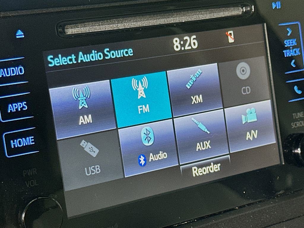 Used 2017 Toyota Sienna LE image 27