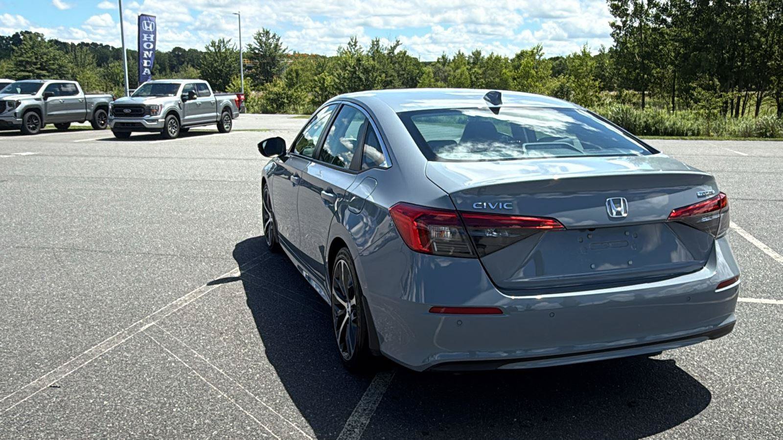 Used 2024 Honda Civic Touring image 8