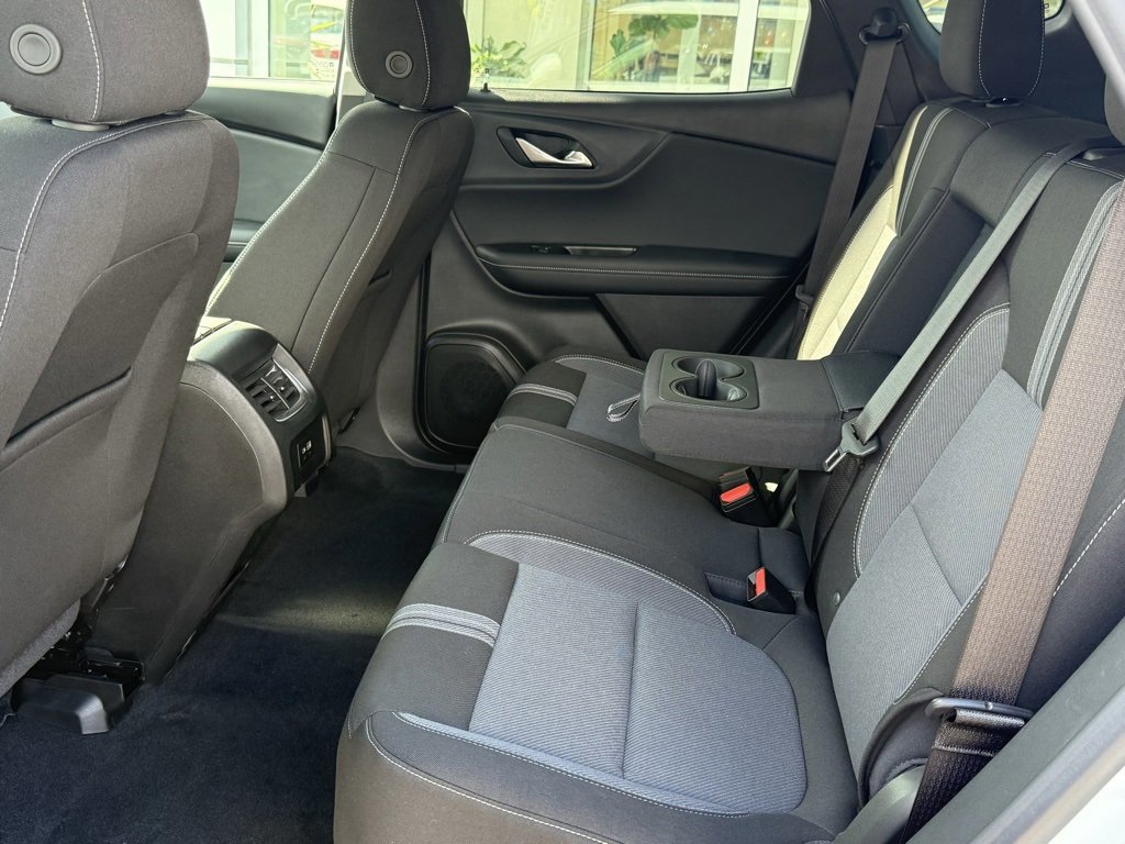 New 2026 Chevrolet Blazer LT w/ LPO, Black Sport Package image 46
