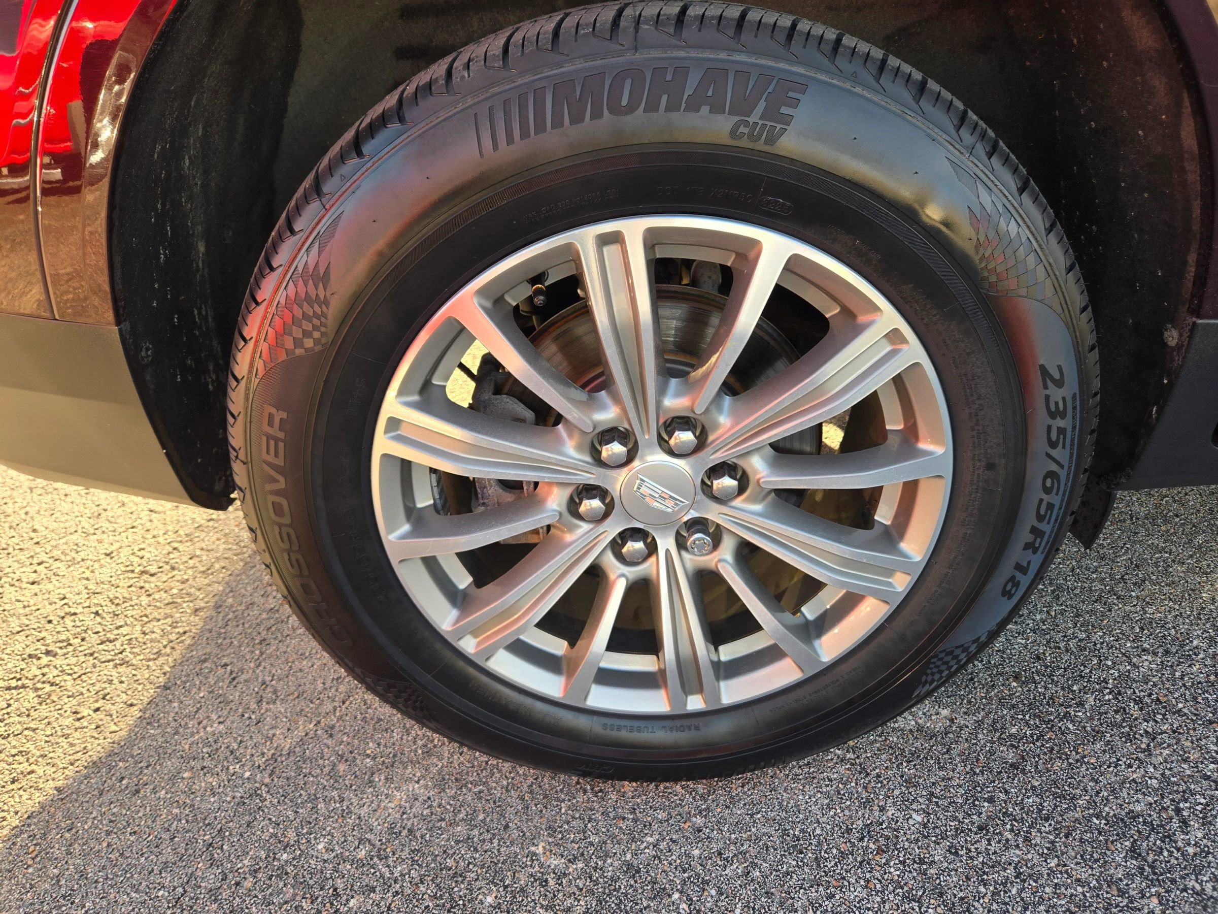 Used 2017 Cadillac XT5 Luxury w/ Driver Awareness Package image 33