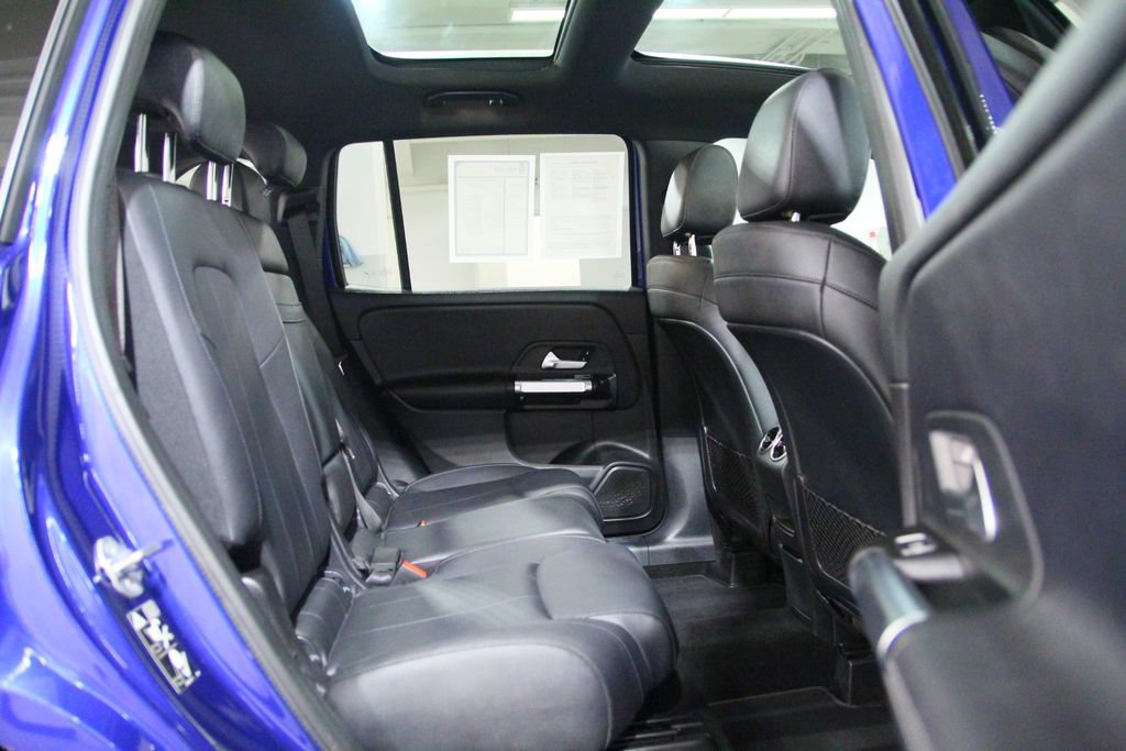 Used 2020 Mercedes-Benz GLB 250 4MATIC image 23