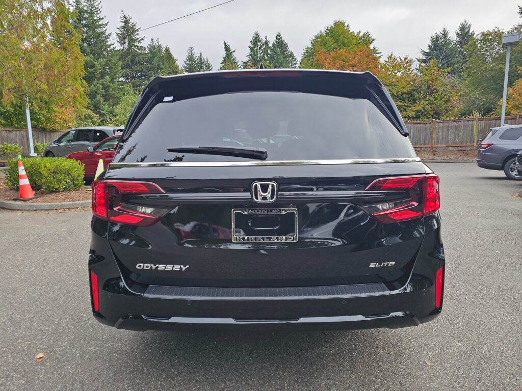 New 2026 Honda Odyssey Elite image 6