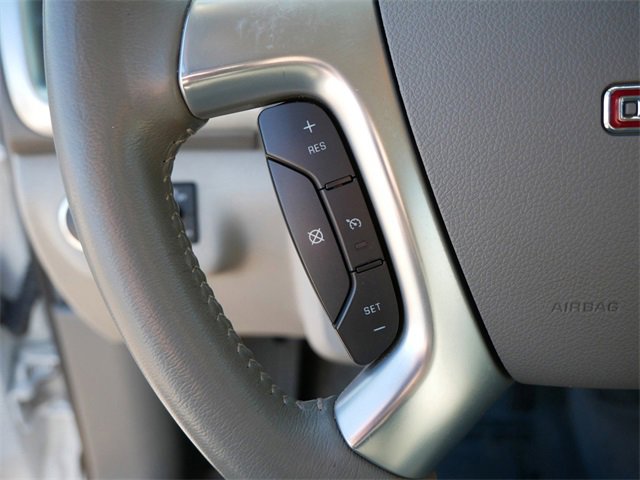 Used 2016 GMC Acadia SLE image 17