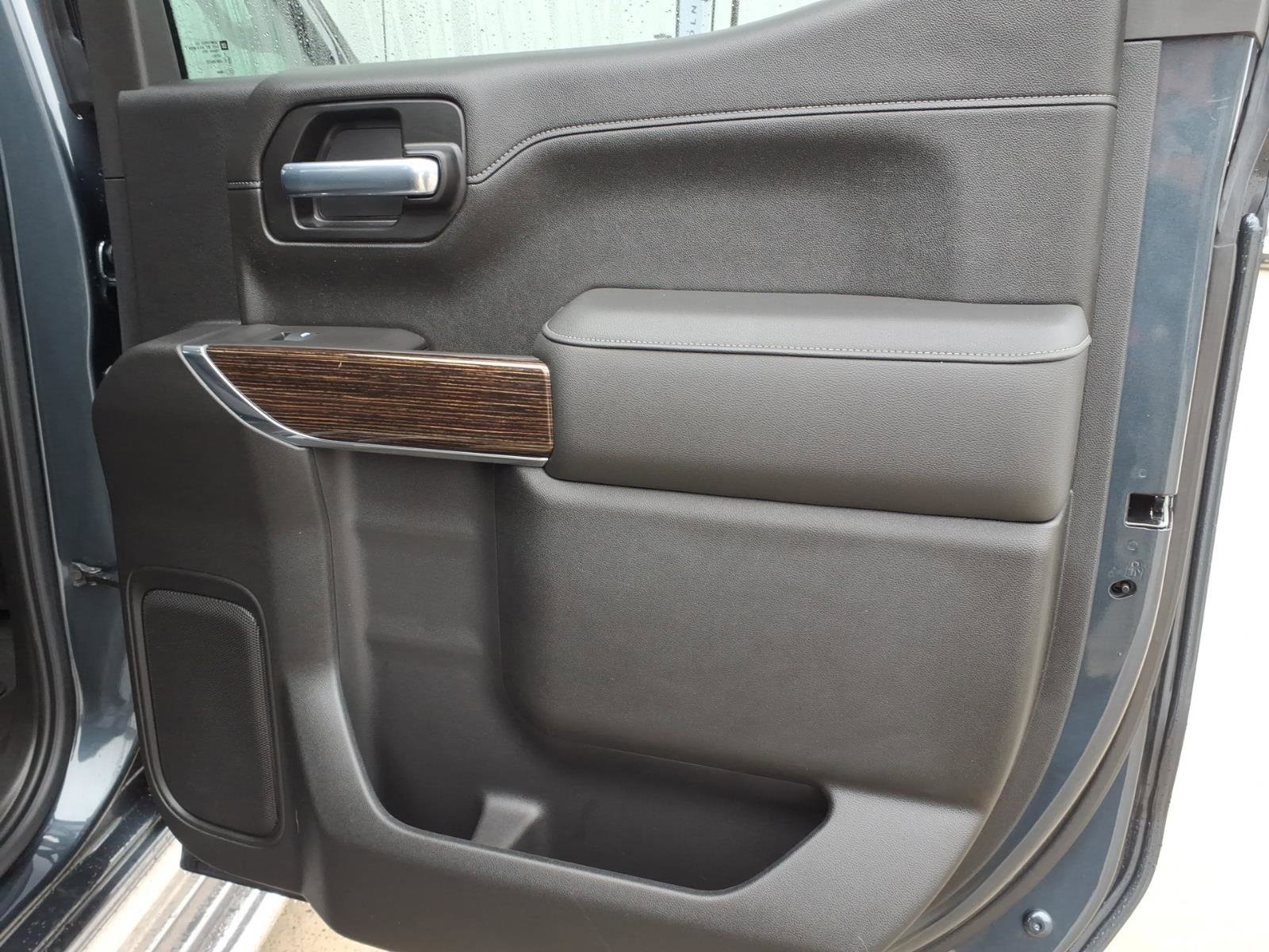 Used 2021 GMC Sierra 1500 SLE image 10