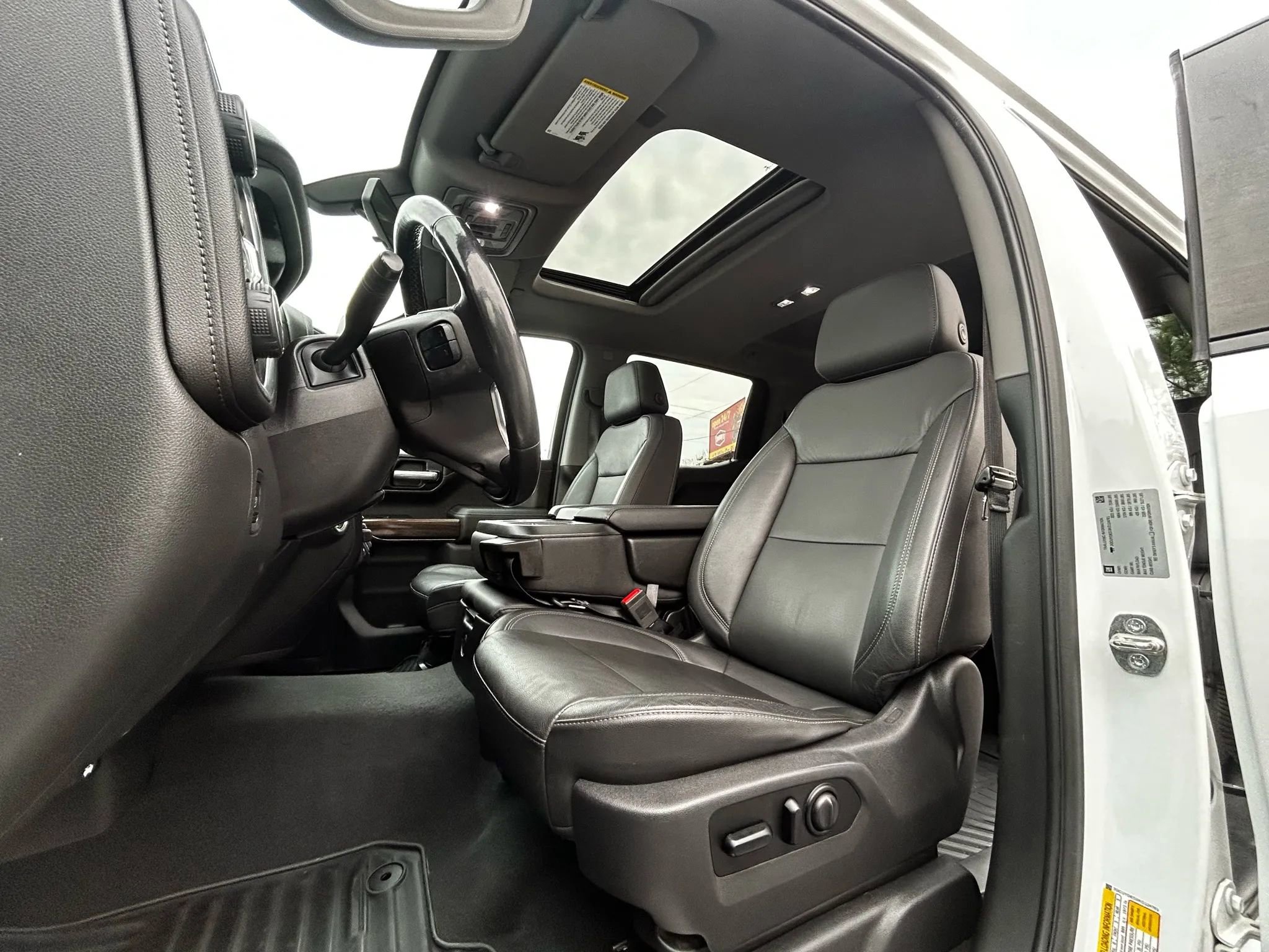 Used 2019 Chevrolet Silverado 1500 LT w/ All-Star Edition image 33