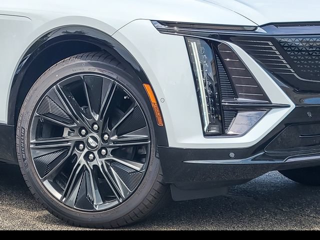 New 2026 Cadillac Lyriq Signature Sport w/ Nappa Leather Package AWD/4WD image 4