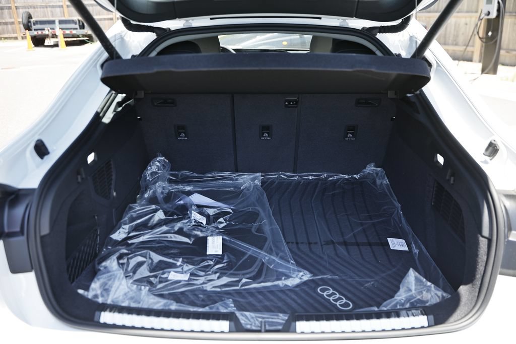 New 2026 Audi A5 2.0T Premium Plus AWD/4WD image 30