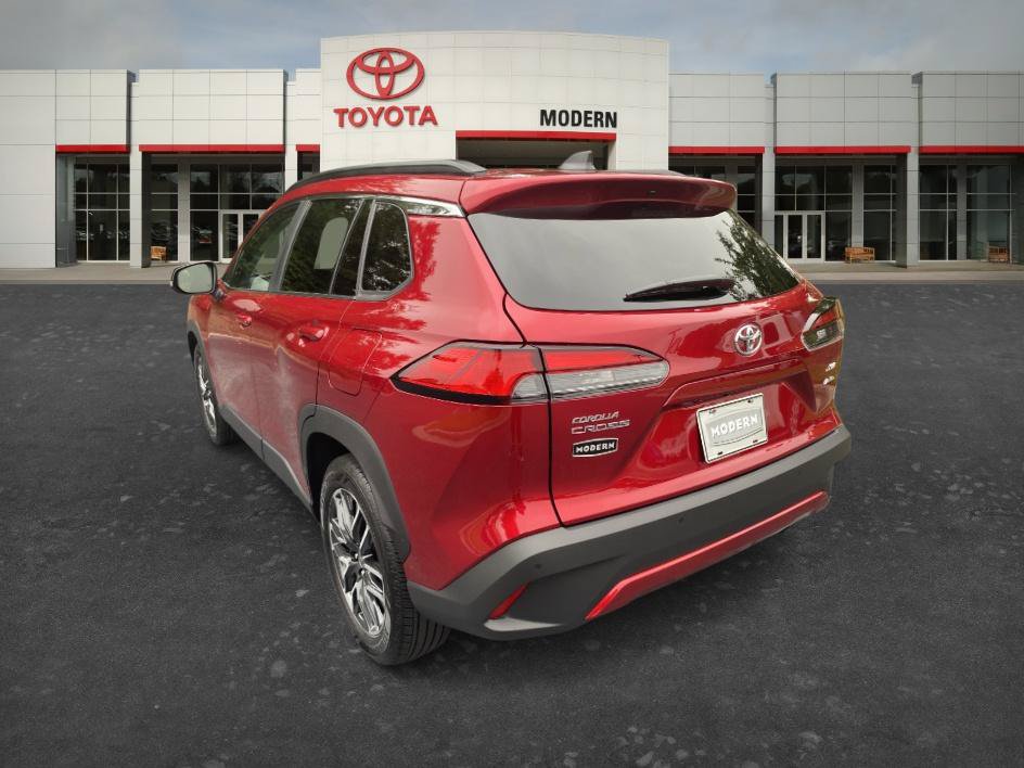 Certified 2026 Toyota Corolla Cross XLE AWD/4WD image 8