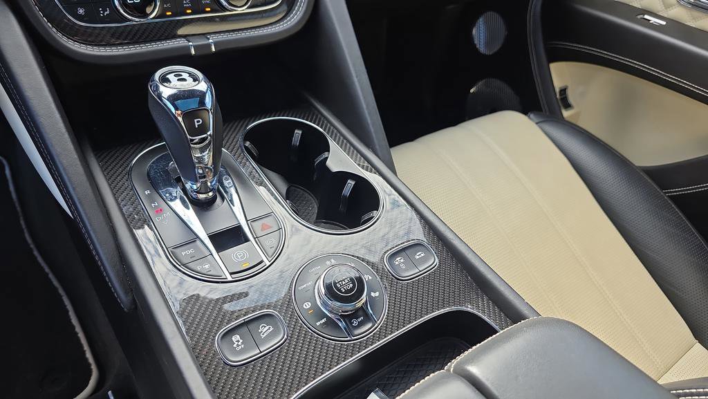 Used 2021 Bentley Bentayga Speed image 30